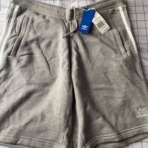 Never worn and too big for me